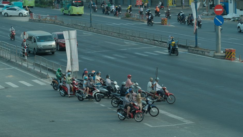 Đi metro số 1 rồi bắt xe buýt: tôi tính lại tiền đi học