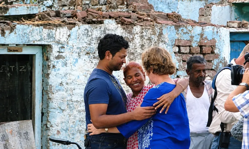 Saroo tìm lại nhà bằng Google Earth và cách tôi tiêu tiền