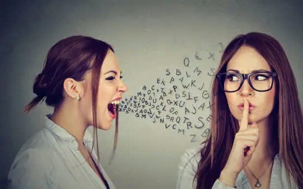 Văn phòng thực tập dạy tôi 3 kiểu im lặng